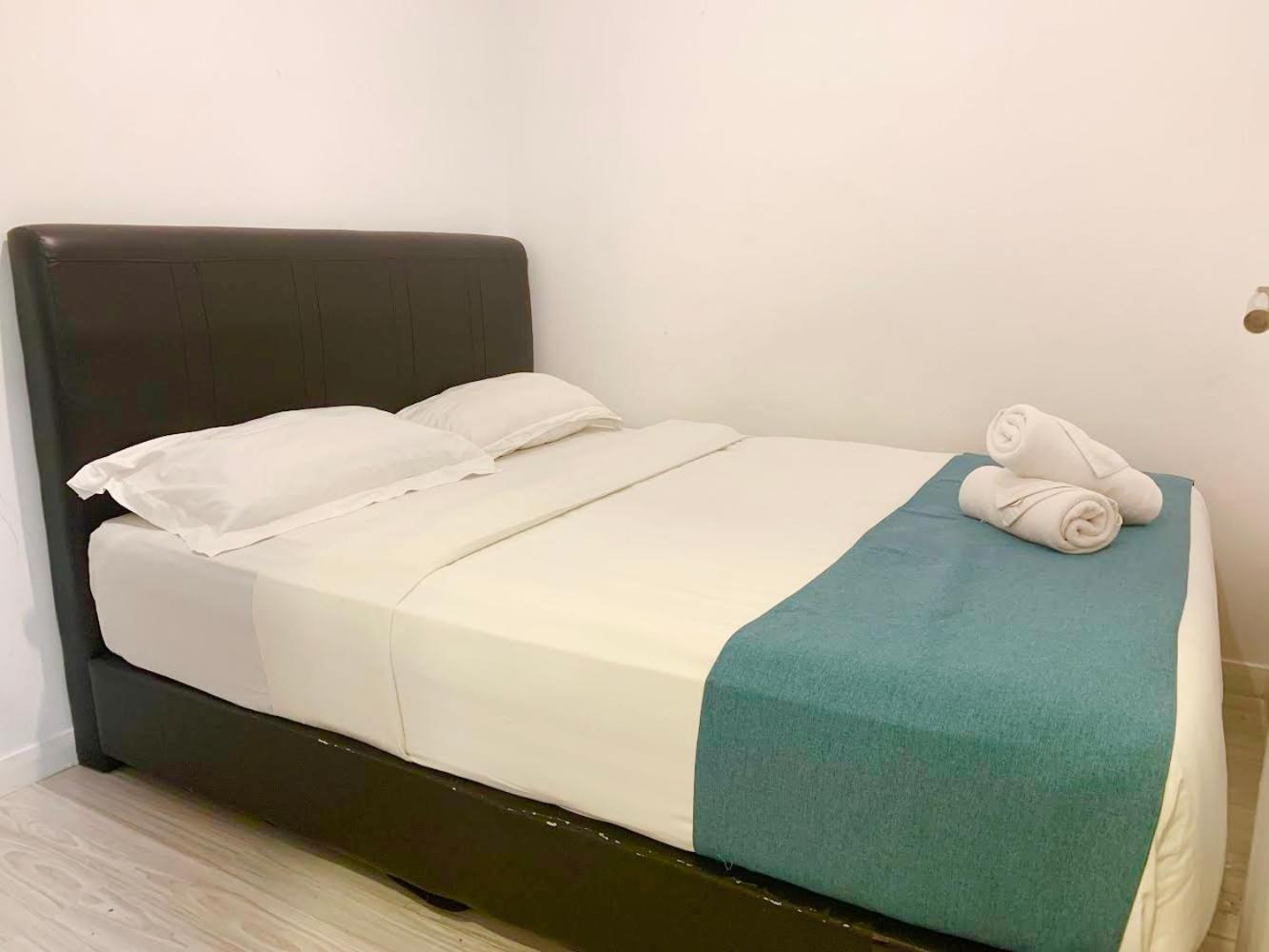 Апартаменты в Central Business District — 68 кв. м., спальни: 2, собственных ванных: 1 Кота-Кинабалу Экстерьер фото